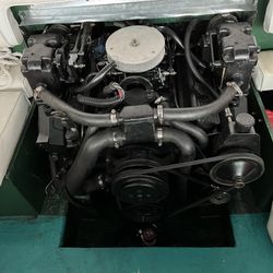 1990 SeaRay With 2017 Magic Tilt Trailer