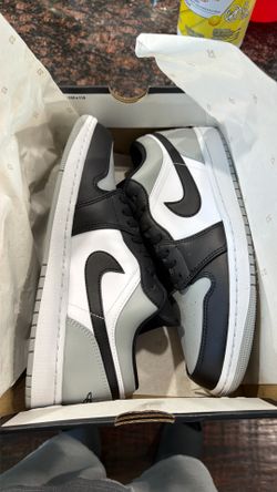 Jordan 1 low shadow toe size 10