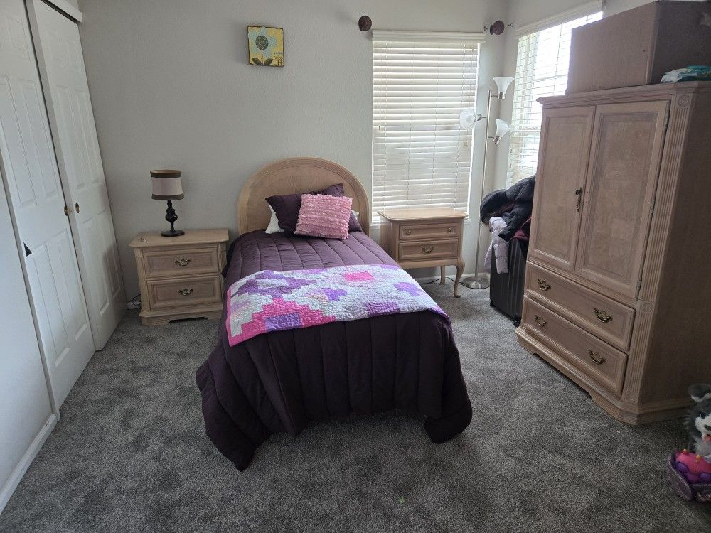 Bedroom Set