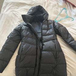 North Face Women’s Jacket Size small 
