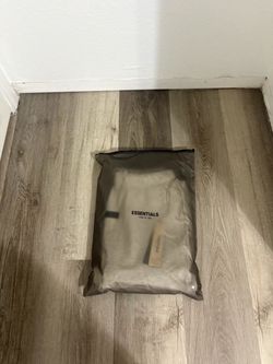 Size adult small light oat essentials sweats