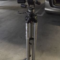Manfrotto Bogen 3051 Professional Tripod