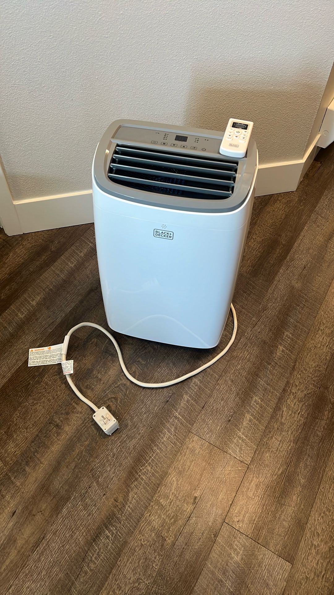 Black + Decker (non-functional) Portable Air Conditioner