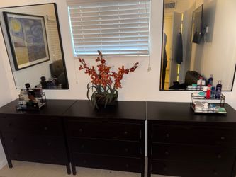 Hemnes ikea dressers 3 drawers. 3 total selling individual or together