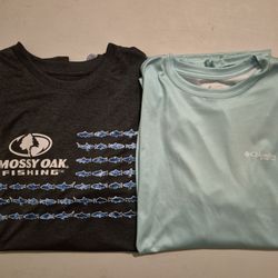 2 Men's Fishing Shirts Size Large