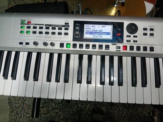 Keyboard / Piano