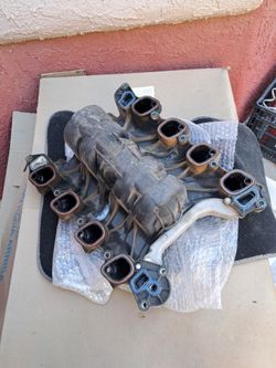 4.6 ford, mercury and lincoln intake