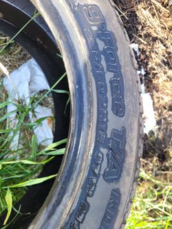 235/50 ZR18 tires 4 of them