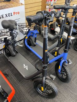 Phantom GoGo R1 Sot Down Electric Scooter