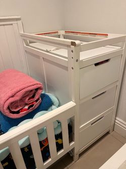 Graco crib +mattress
