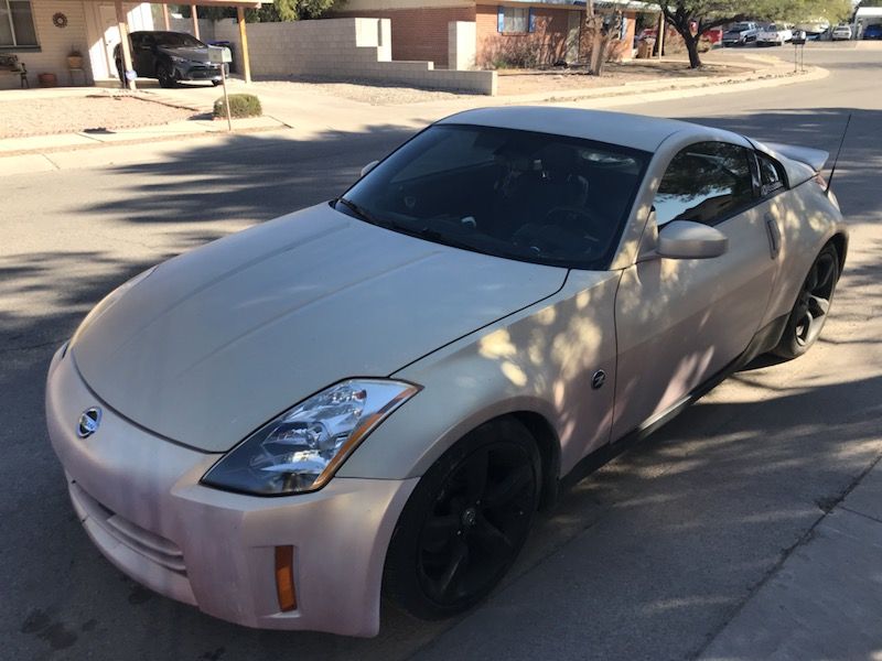2004 Nissan 350z Rose Gold