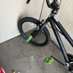 Kids Stunt Bike