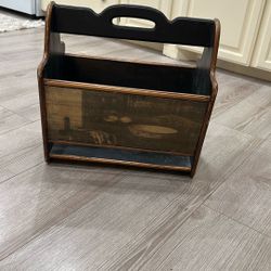 Magazine/Book Holder