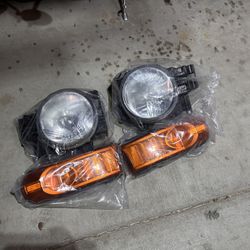 OEM Headlights for 2010 Toyota FJ Cruiser