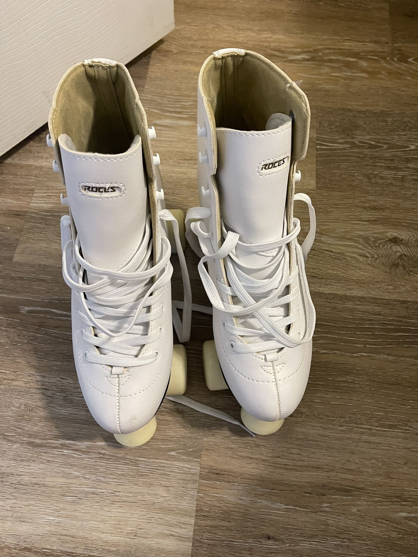 ROCES SKATES