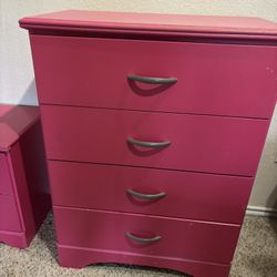 Child Pink Dresser Set 