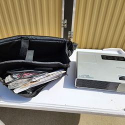 Overhead Projector With Case