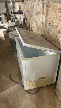 5ft chest Freezer