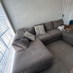 U-shaped Sectional 