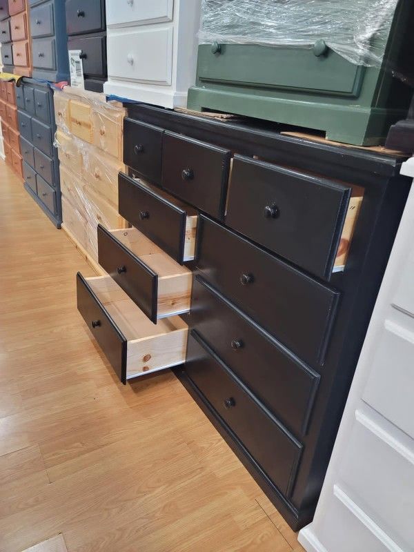Dresser Pinewood New $429