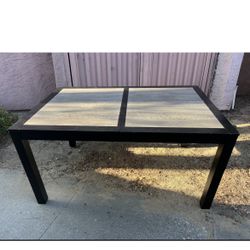 Dining Room Table 