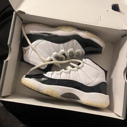 Jordan 11s