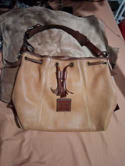 Dooney burke  hand bag
