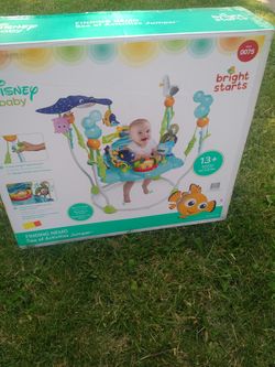 NEMO BOUNCER LIKE NEW ALL IN PLASTIC