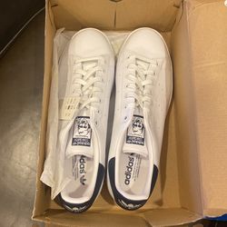 Addidas  Sneakers 