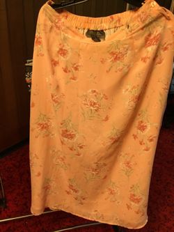 Long flower peach skirt