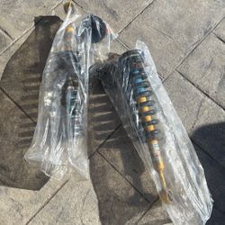 Brand New  Shocks  Toyota Tacoma 2020