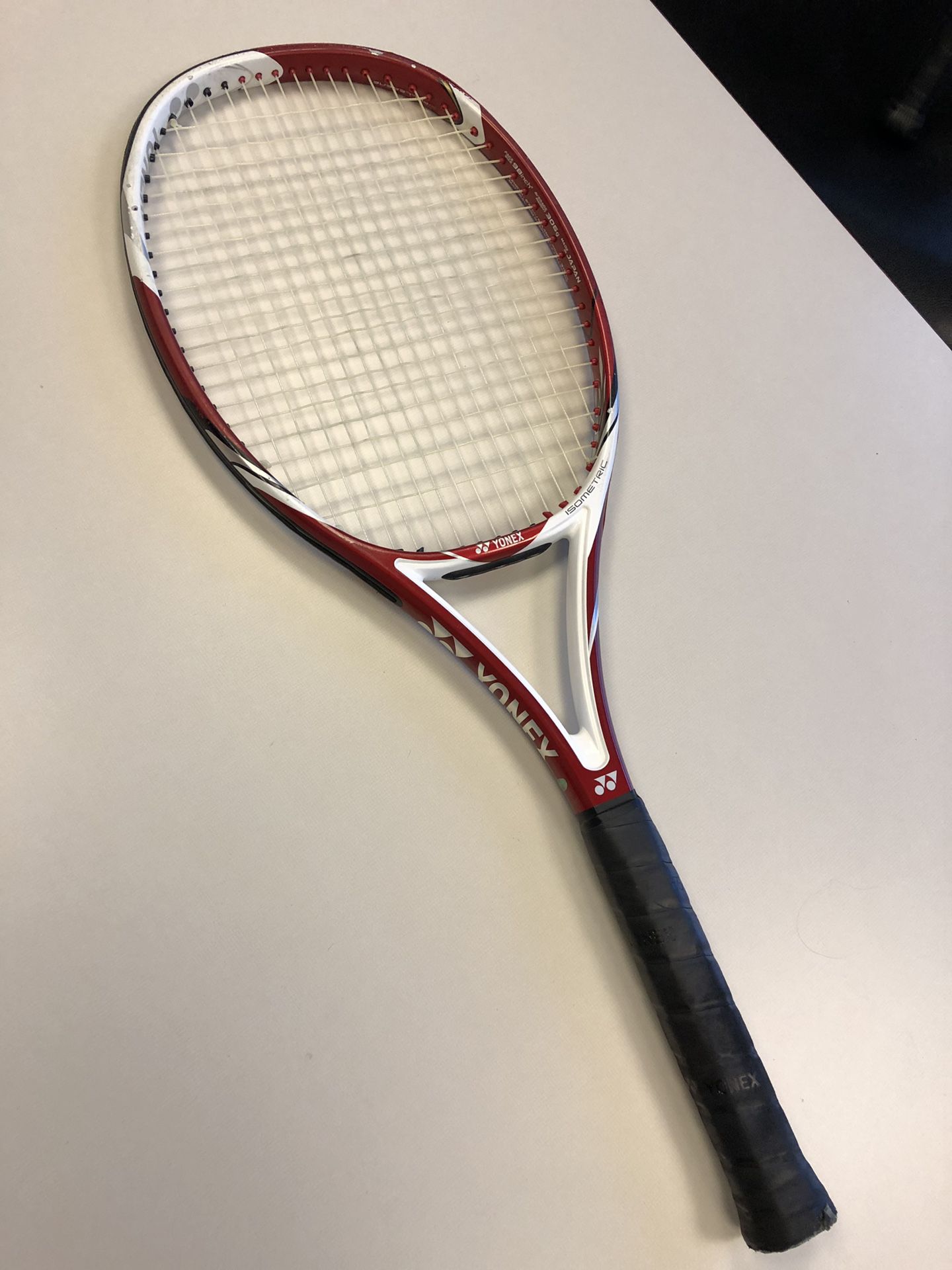Yonex Vcore 98D 4 3/8 grip Tennis Racket