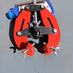 B. &  B. PIPE CLAMP  