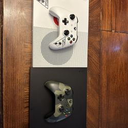 Xbox One S and X 