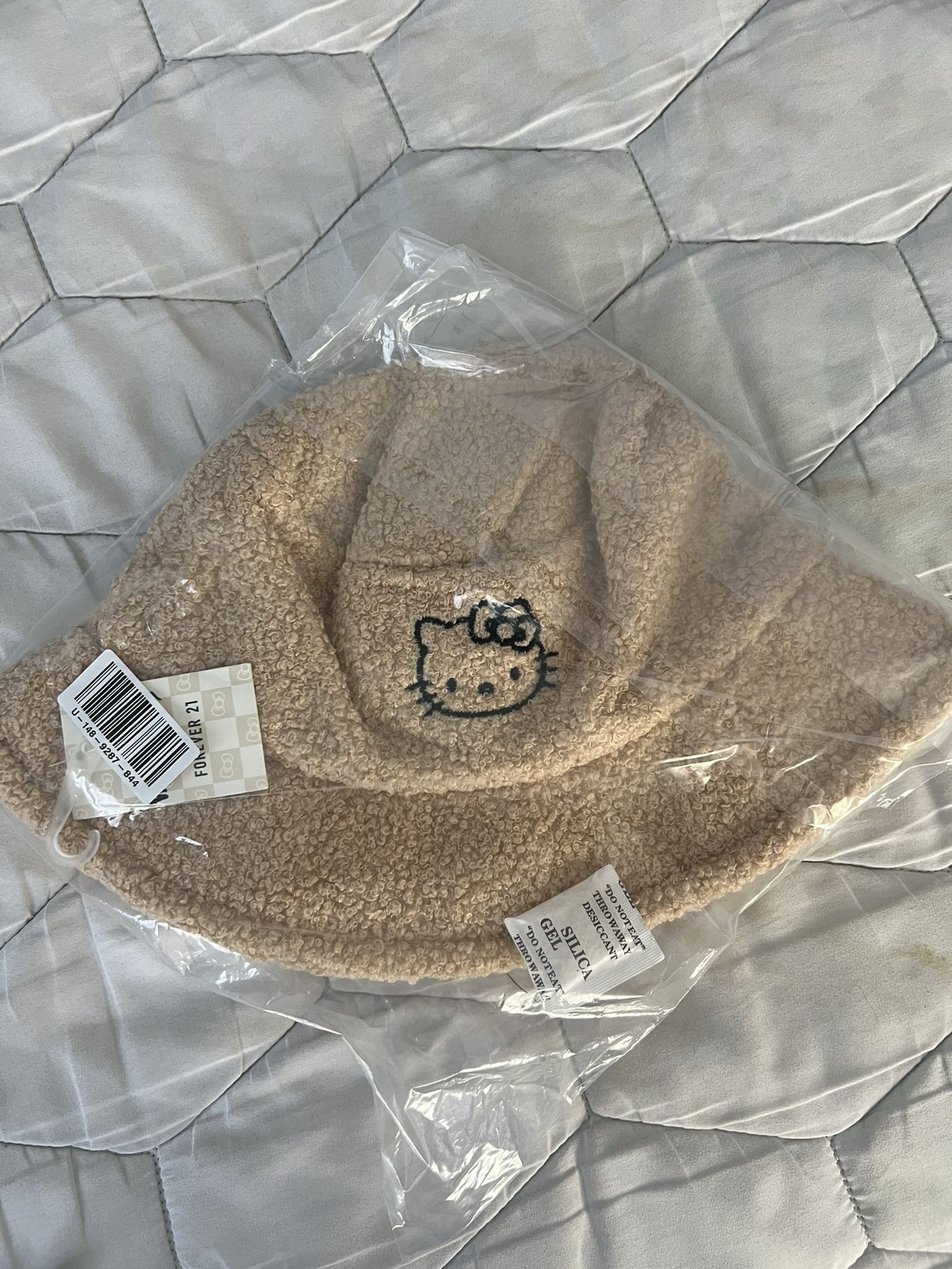 Hello Kitty Fuzzy Bucket Hat Forever 21
