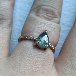 Diamond Engagement Ring & Wedding Band