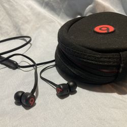 Beats Earbuds 