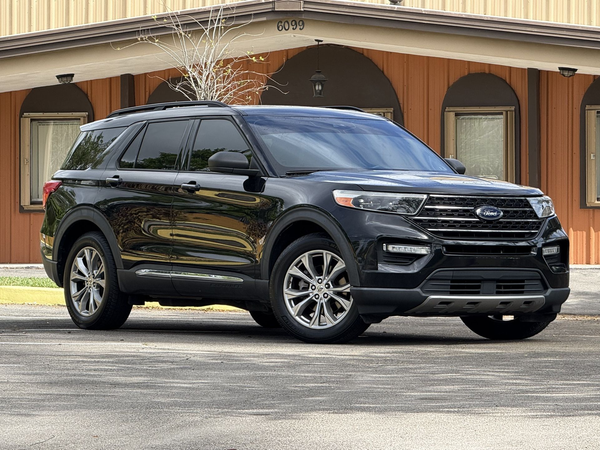 2020 Ford Explorer