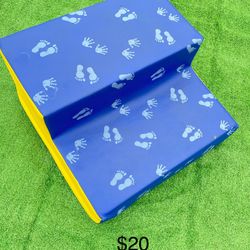 SOFT PLAY ITEMS