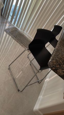 Black Bar Stools with Chrome Frame