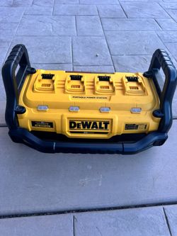 Dewalt Portable Power Station