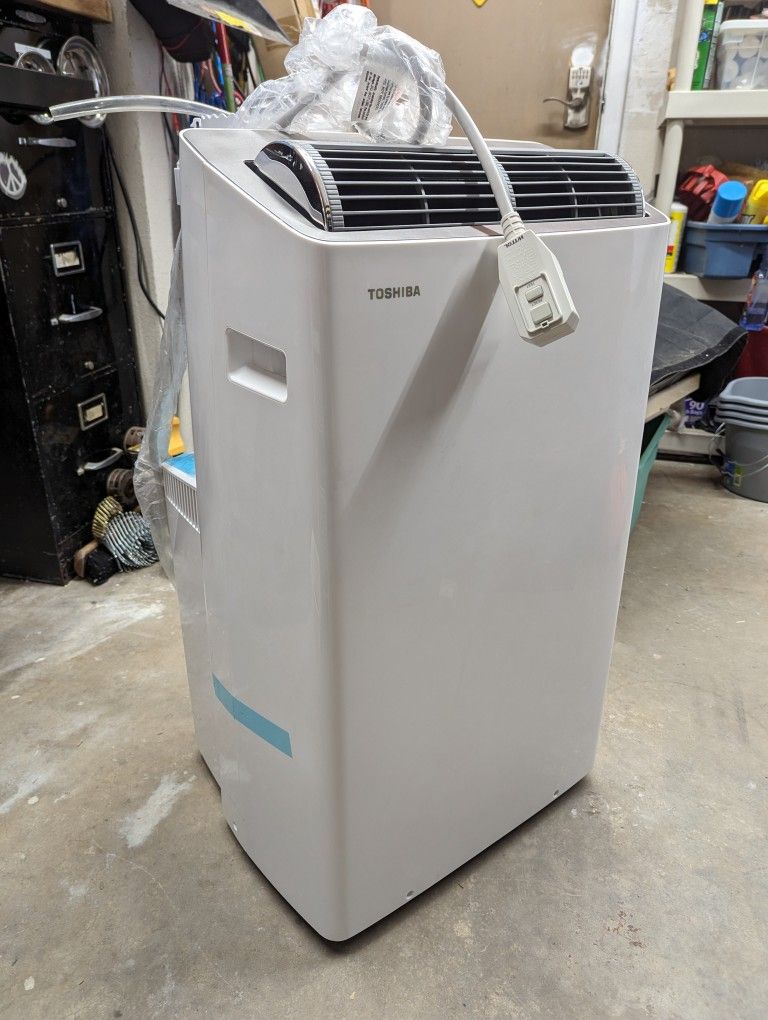 Toshiba 14000BTU Portable Dual-hose Air Conditioner (INVERTER, WiFi, Built In Pump)