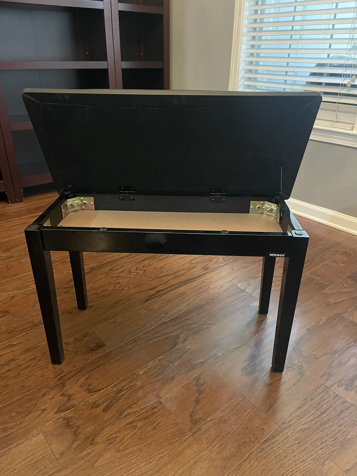 Neewer Piano Bench with Lift-Top Storage – Black, Excellent Condition