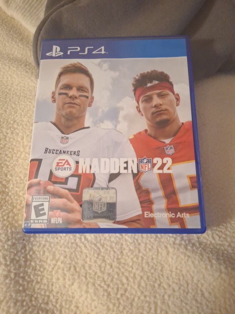 Madden NFL 22 - Sony PlayStation 4