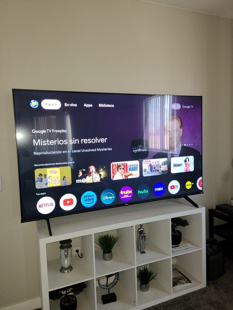 Hisense - 75" Class QD7 Series QLED 4K Smart tv