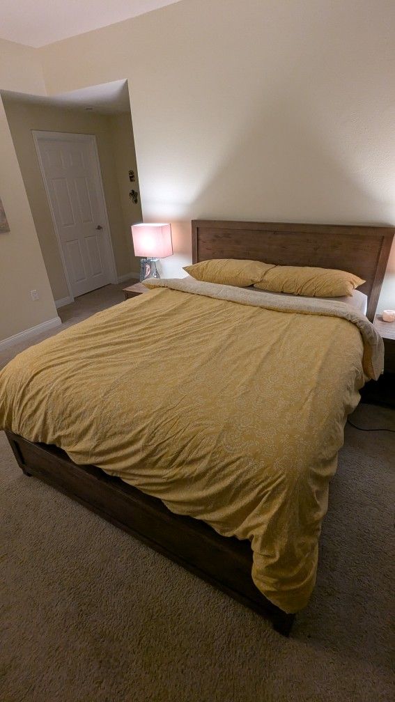 Macy's Wooden Bed Frame with Mattress
