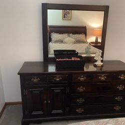 2 Pine Nightstands. Dresser with mirror.