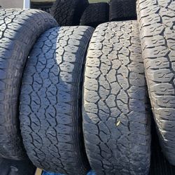 4  LLANTAS GOOD YER BUENAS CONDITIONS 