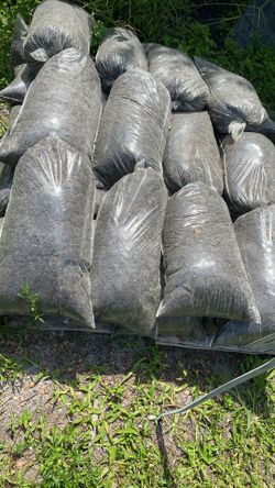 Top Soil (50/50) - $4.95 Per Bag