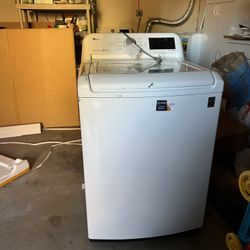 LG Washer 4.8cu 